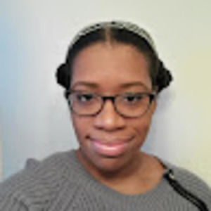 Meet your Posher, Latisa